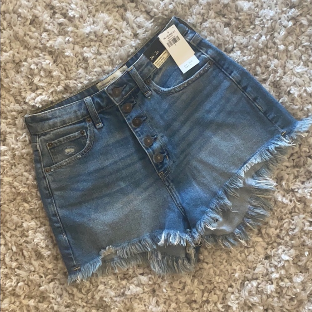 NWT Abercrombie & Fitch shorts